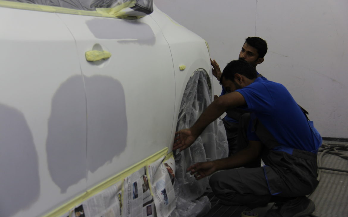 car paint repair in dubai