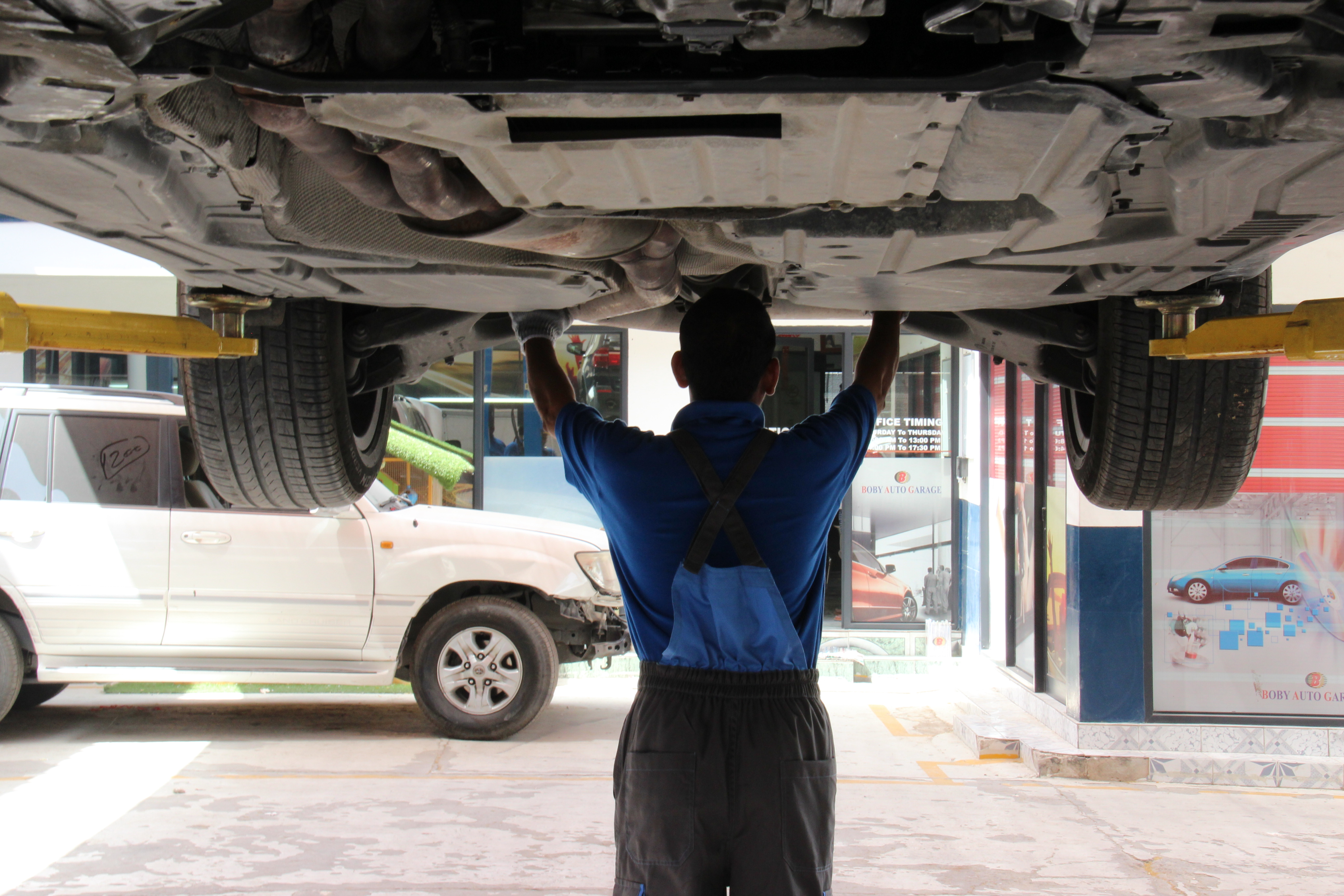 car repair and maintenance in Dubai